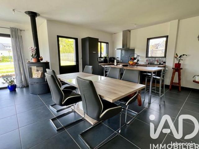 Maison vente à Guingamp, Bretagne