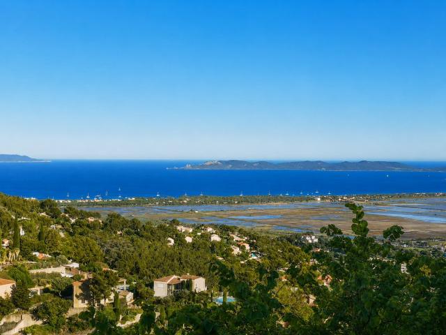 Maison vente à Arrondissement de Toulon, Carqueiranne