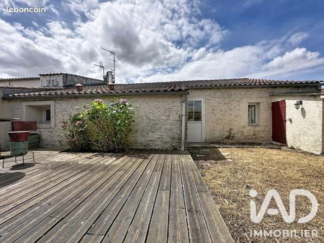 Maison vente à Rochefort