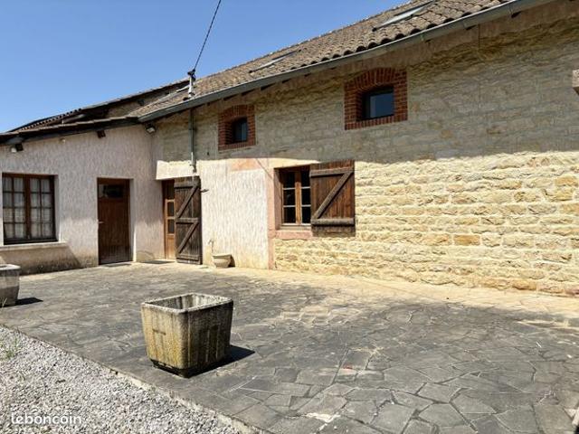 Maison vente à Louhans-Châteaurenaud, La Genête
