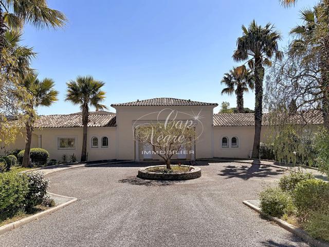 Maison vente à Arrondissement de Draguignan, Sainte-maxime