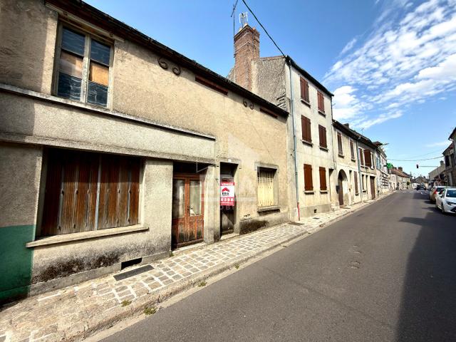 Maison vente à Fontainebleau, Egreville