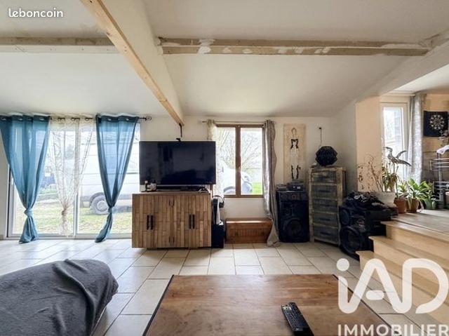 Maison vente à Beauvais, Moliens