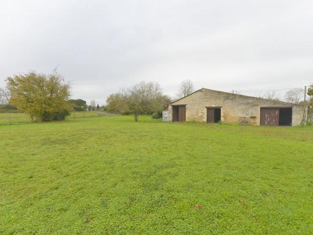 Maison vente à Saintes, Grézac