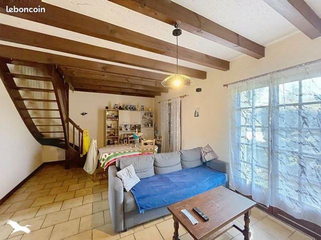 Maison vente à Saint-Pierre-du-Mont, Calvados