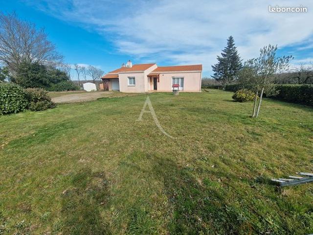 Maison vente à Poiroux
