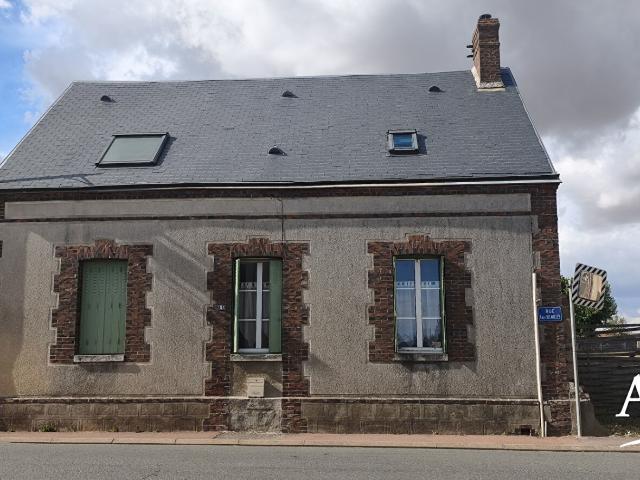 Maison vente à Le Thuret, Yèvres