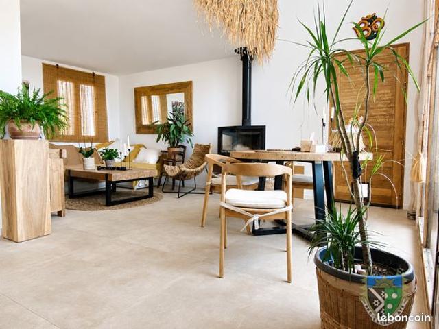 Maison vente à Arrondissement de Toulon, La Londe-les-maures