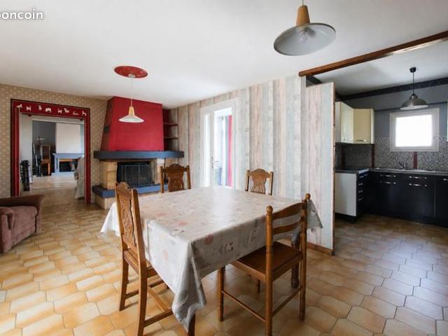 Maison vente à Les Pineaux, Vendée