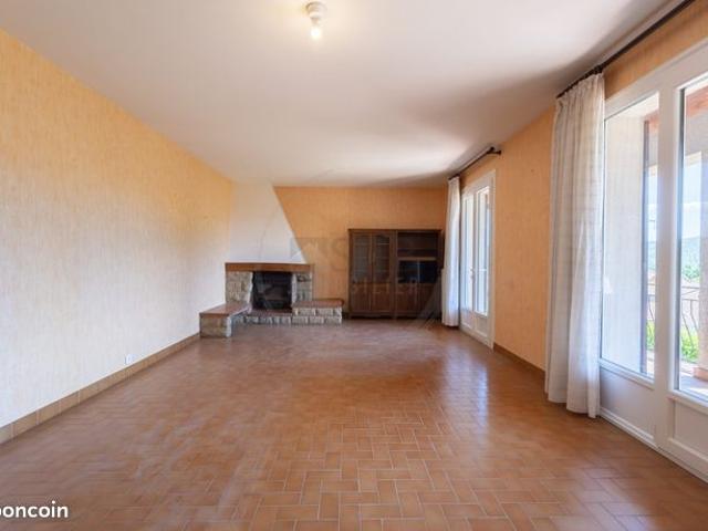 Maison vente à Privas, Coux