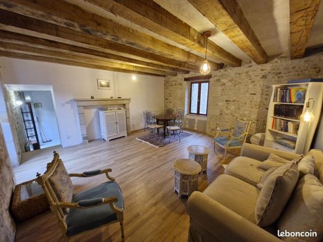 Maison vente à Le Blanc, Ingrandes