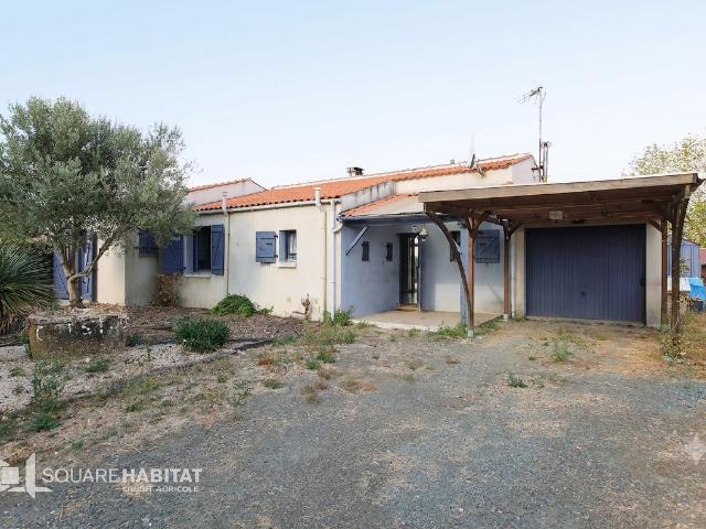 Maison vente à Fontenay-le-Comte, Les Pineaux