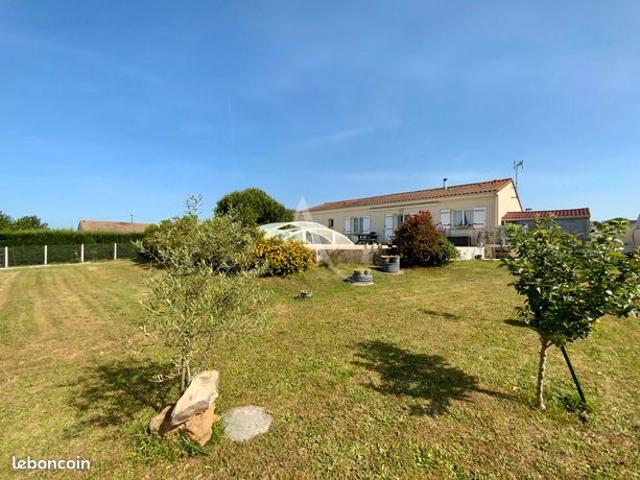Maison vente à Jonzac, Saint-simon-de-bordes