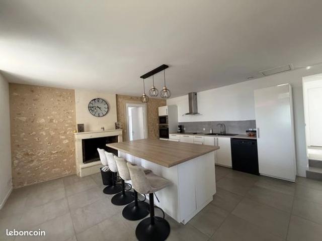 Maison vente à Jonzac, Saint-bonnet-sur-gironde