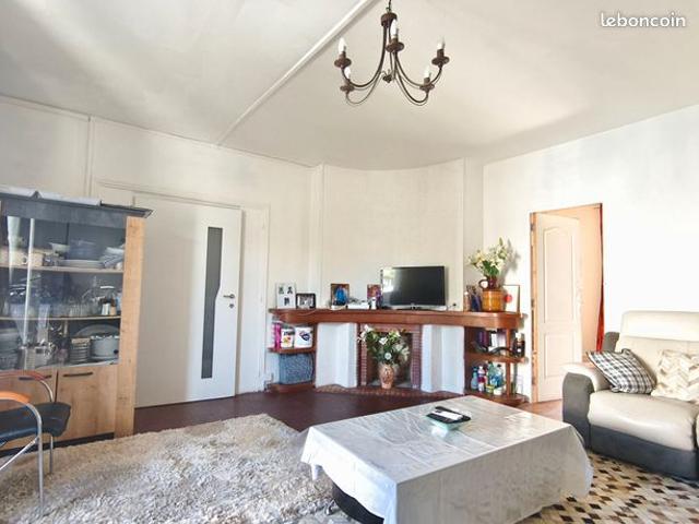Maison vente à Angoulême, Aignes-et-puypéroux