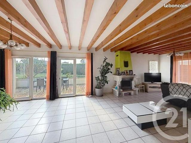 Maison vente à Sanssac-l'Église, Haute-Loire