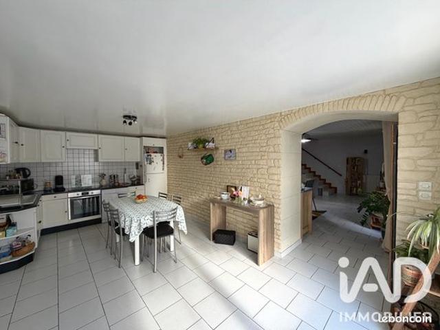 Maison vente à Saint-Jean-de-Sauves, Vienne