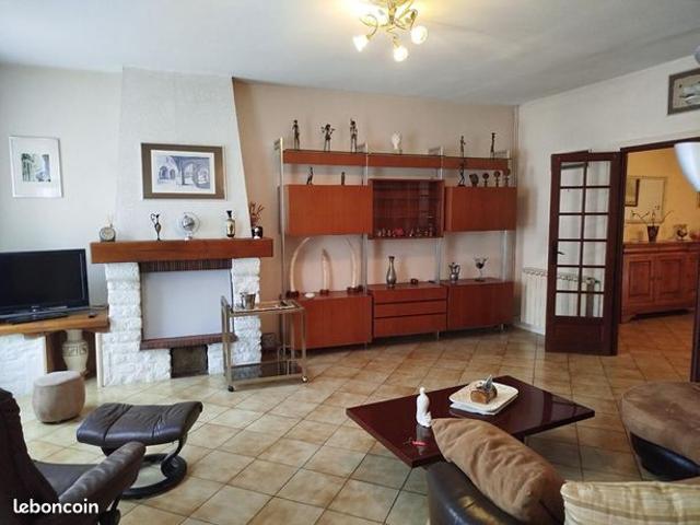 Maison vente à Rochefort
