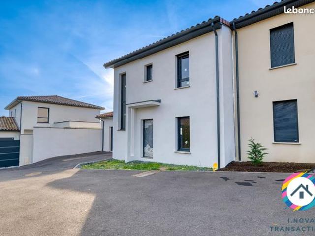 Maison vente à Villefranche-sur-Saône, Rhône