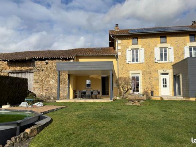 Maison vente à Rochechouart, Saint-victurnien