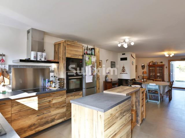 Maison vente à Saint-Julien-en-Genevois, Cernex