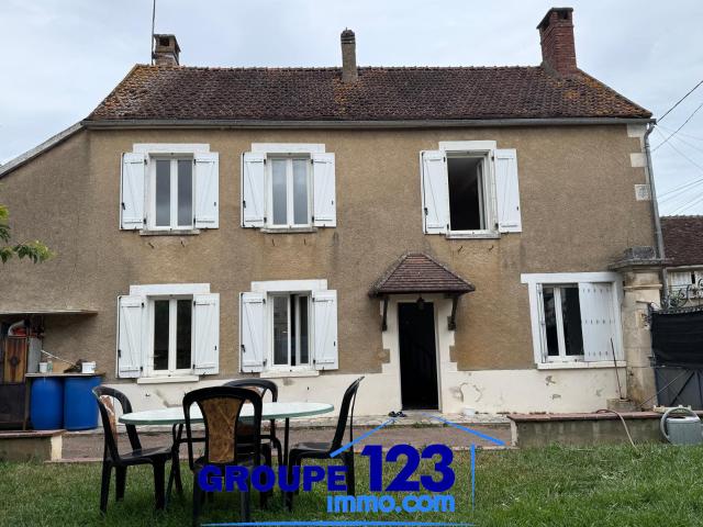 Maison vente à Auxerre, Vallan