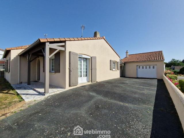 Maison vente à La Roche-sur-Yon, La Ferrière