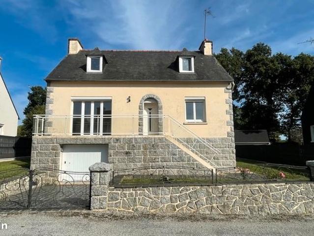Maison vente à Guingamp, Bretagne