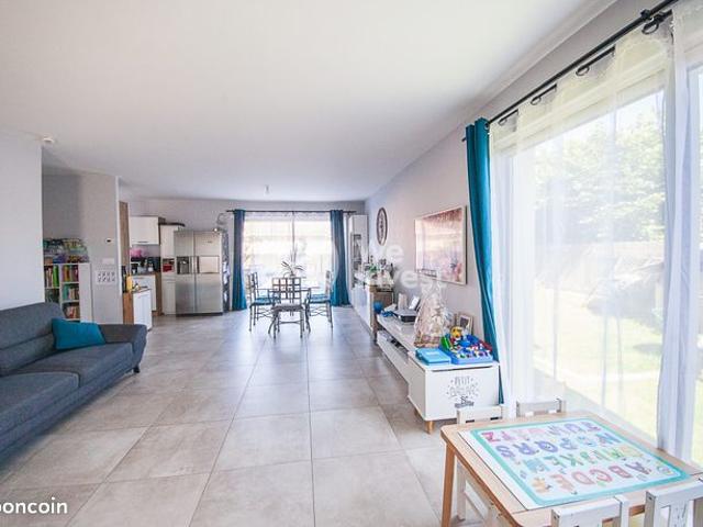 Maison vente à Bourg-en-Bresse, Ambérieux-en-dombes