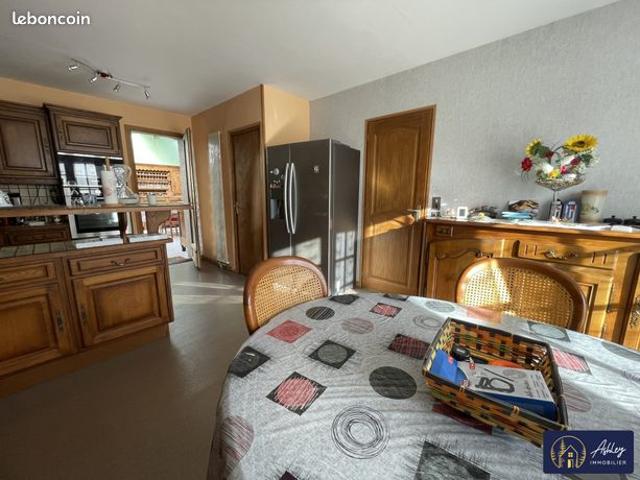 Maison vente à Gourdon, Condat