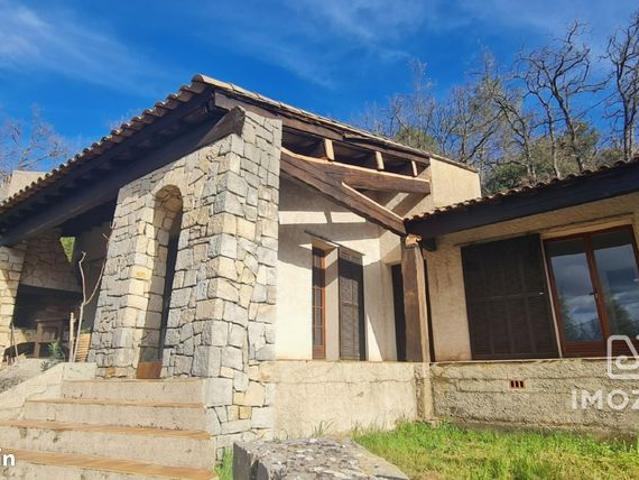 Maison vente à Saint-Amand-Montrond, La Celle