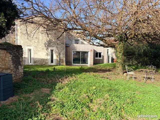 Maison vente à Saintes, Trizay