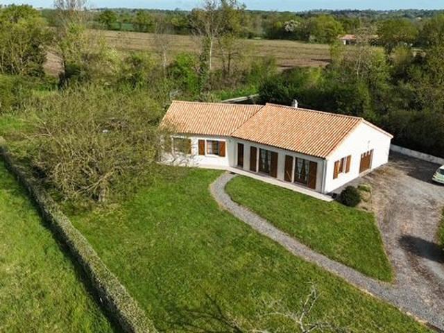 Maison vente à Bressuire, Nouvelle-Aquitaine