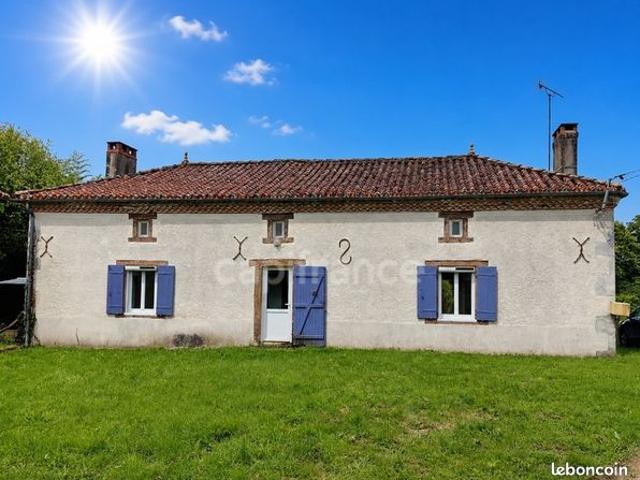 Maison vente à Montmorillon, Adriers