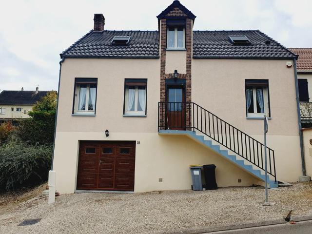 Maison vente à Sens, Villemanoche