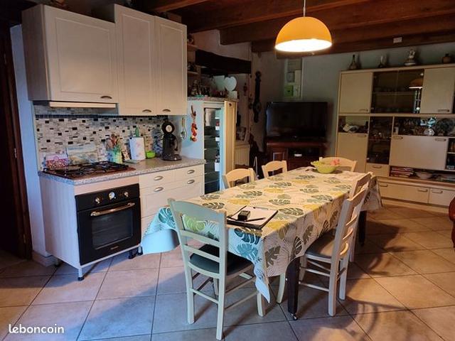 Maison vente à Aubusson, La Villetelle