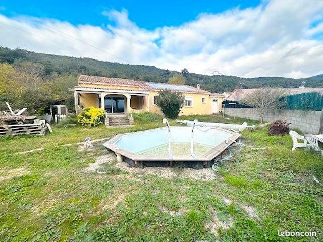 Maison vente à Beauchastel, Guadeloupe