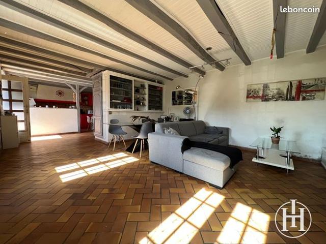 Maison vente à Montluçon, Auvergne-Rhône-Alpes