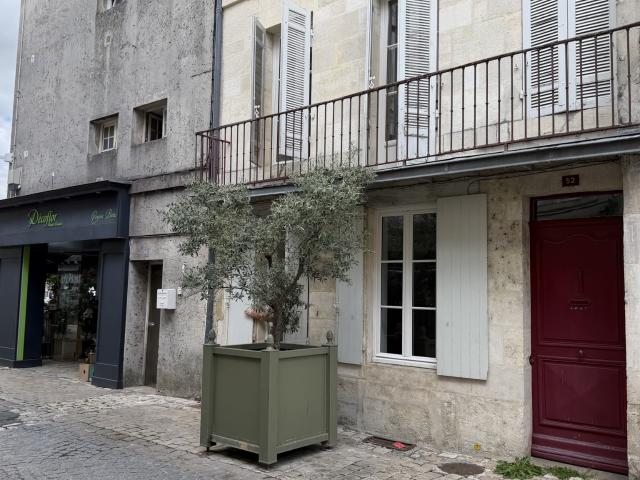 Maison vente à Saint-Jean-d'Angély, Saint-jean-d'angély