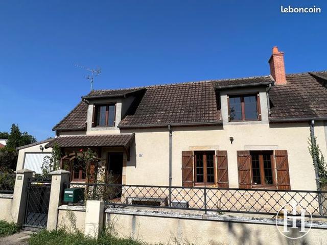 Maison vente à Montluçon, Auvergne-Rhône-Alpes