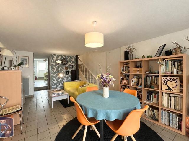 Maison location à La Frairie, Renaison