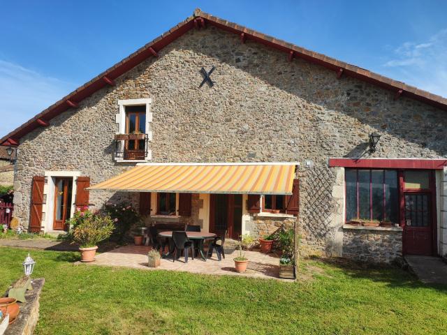 Maison vente à Busserolles, Dordogne