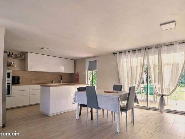 Maison vente à Nîmes, Calvisson