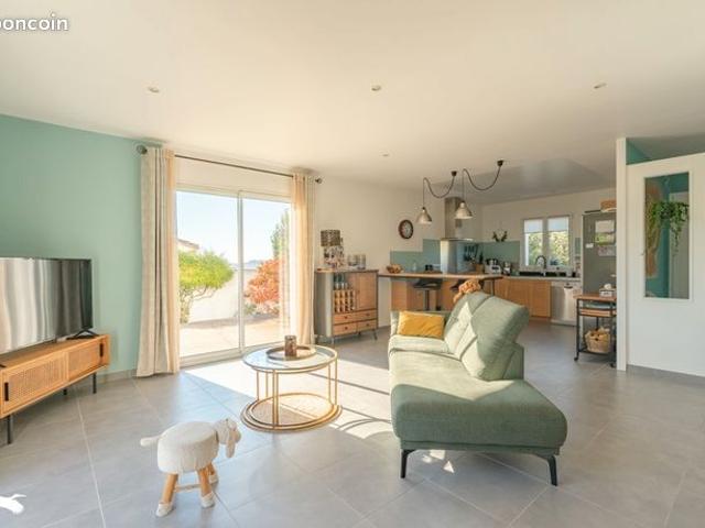 Maison vente à Saintes, Semussac