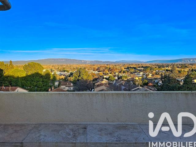 Maison vente à Avignon, Châteauneuf-de-gadagne