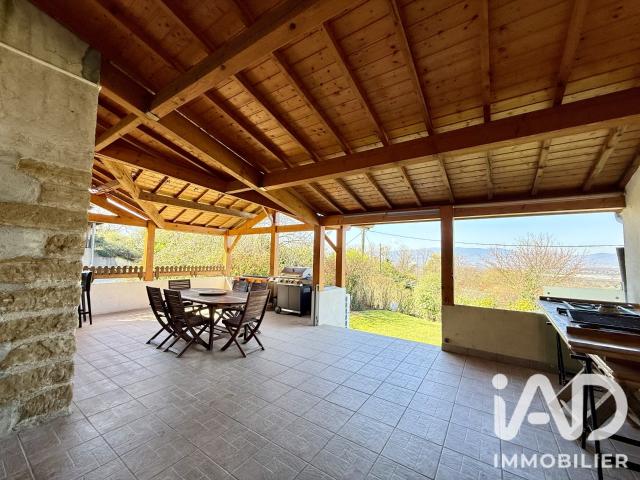 Maison vente à Vienne, Ville-sous-anjou