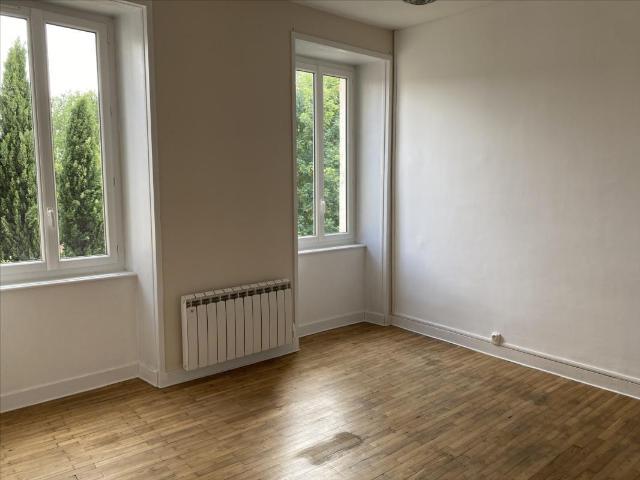 Maison location à Blanzac-Porcheresse, Coteaux-du-Blanzacais