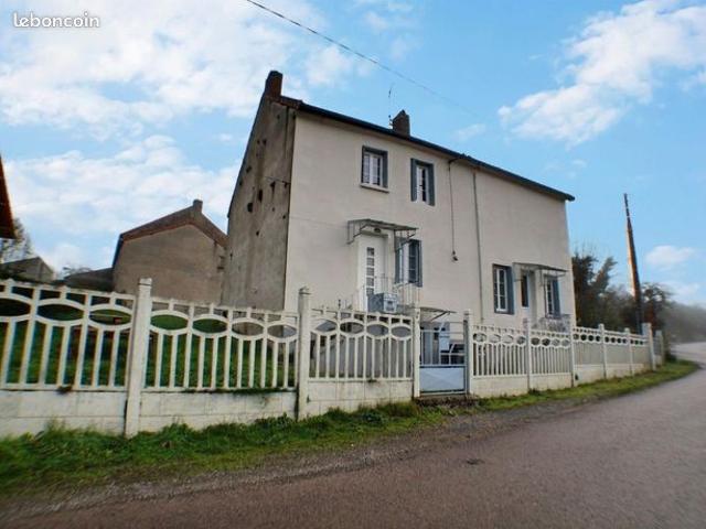 Maison vente à Auxerre, Thury
