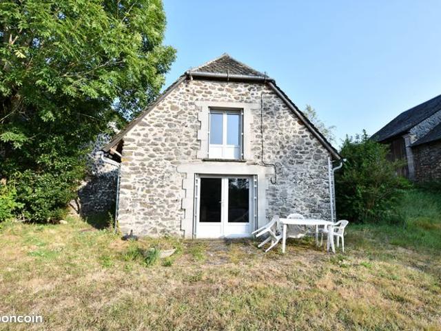 Maison vente à Mauriac, Chaussenac