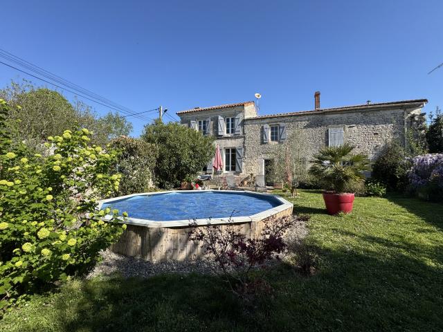 Maison vente à Courbillac